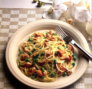 Pasta con salsa de Trucha del Noruego con crema